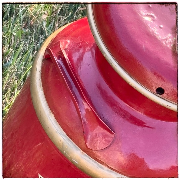 Vintage Dairy Milk Can Red W/Eagle 10Gallon - Picture 10 of 11
